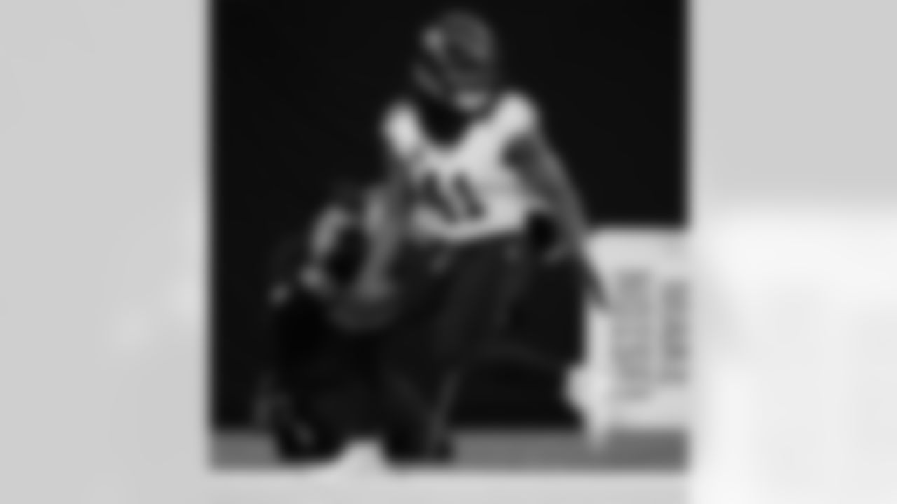 RB Alvin Kamara (41) runs to the endzone during the New Orleans Saints game against the Arizona Cardinals for Week 1 of the 2025 NFL Season on Sept. 7, 2025 at Caesars Superdome.