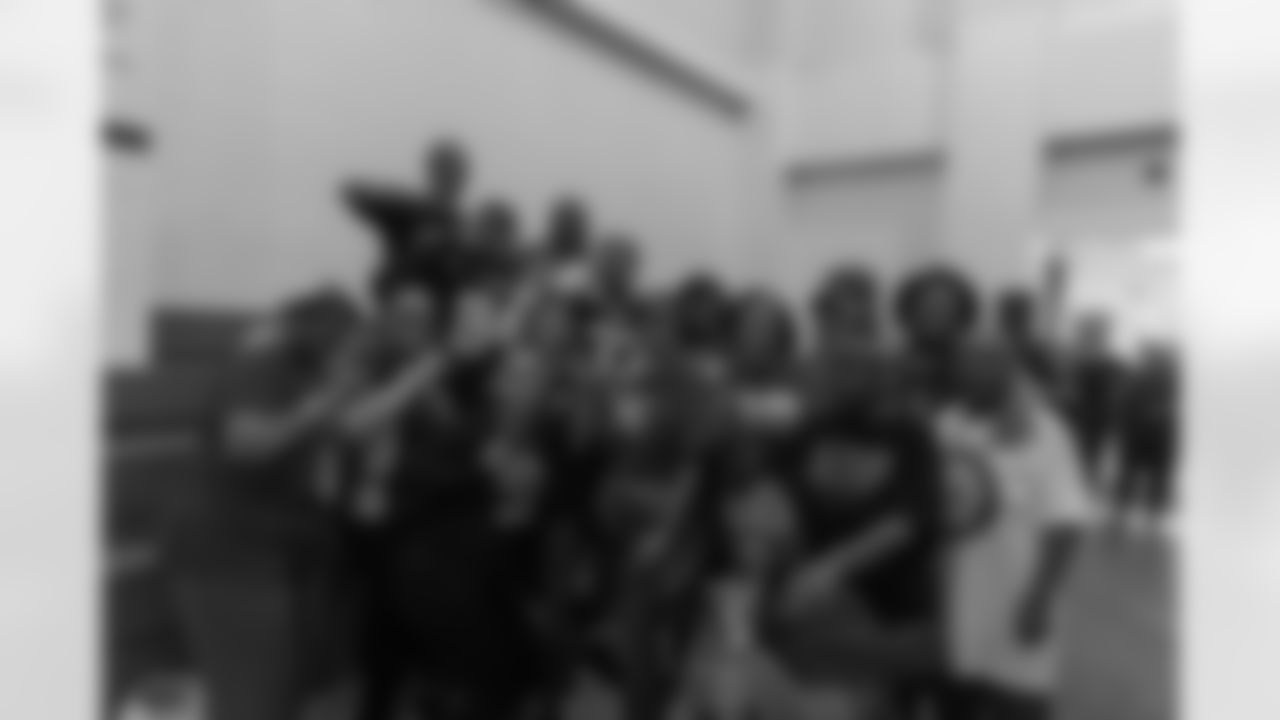 New Orleans Saints players hosted their annual Thanksgiving turkey giveaway at Dryades YMCA on Tuesday, Nov. 18, 2025. The players purchased turkeys and fixings from Rouses Markets to feed families in need, while giving them the opportunity to meet some of their favorite players during the annual holiday event.