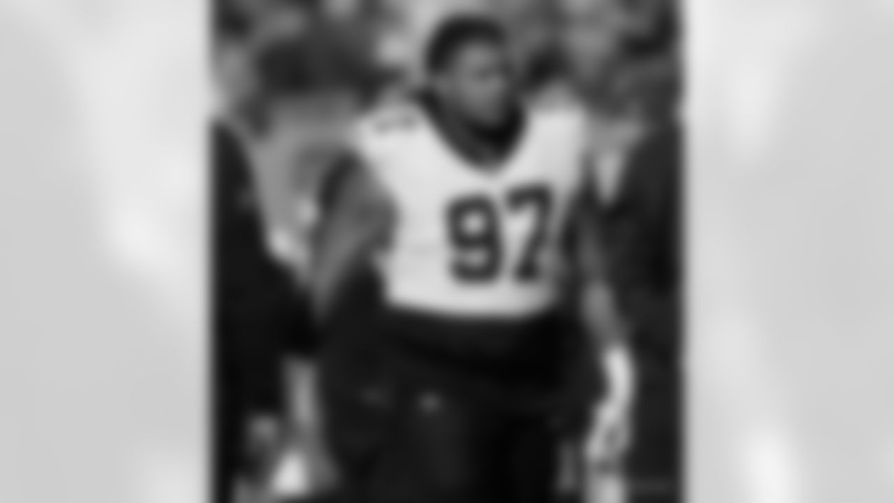 Check out the game action photos from the New Orleans Saints game against the Tennessee Titans for Week 17 of the 2025 NFL season on Dec. 28, 2025 at Nissan Stadium.