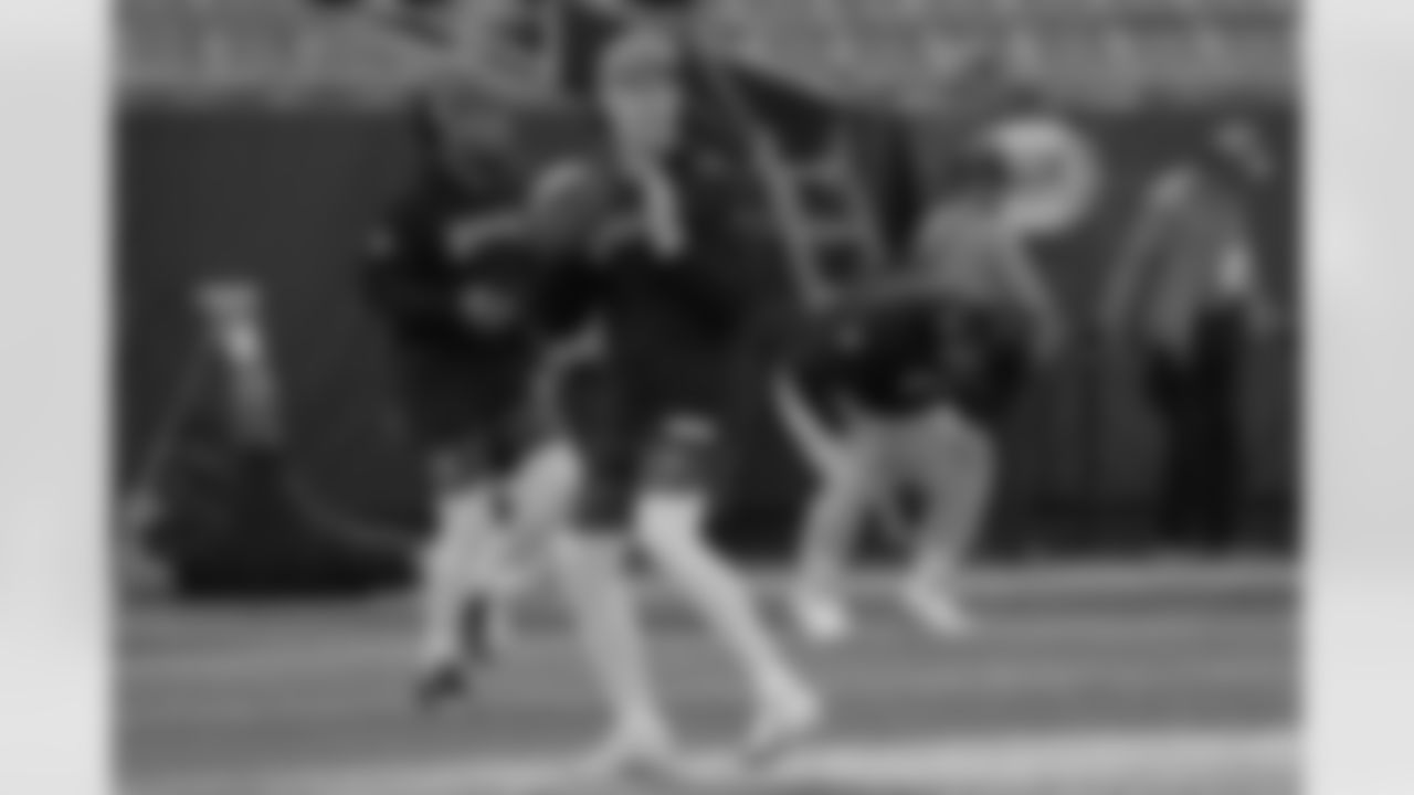 Check out the pregame photos from the New Orleans Saints game against the Carolina Panthers for Week 10 of the 2025 NFL season on Nov. 9, 2025 at Bank of America Stadium.