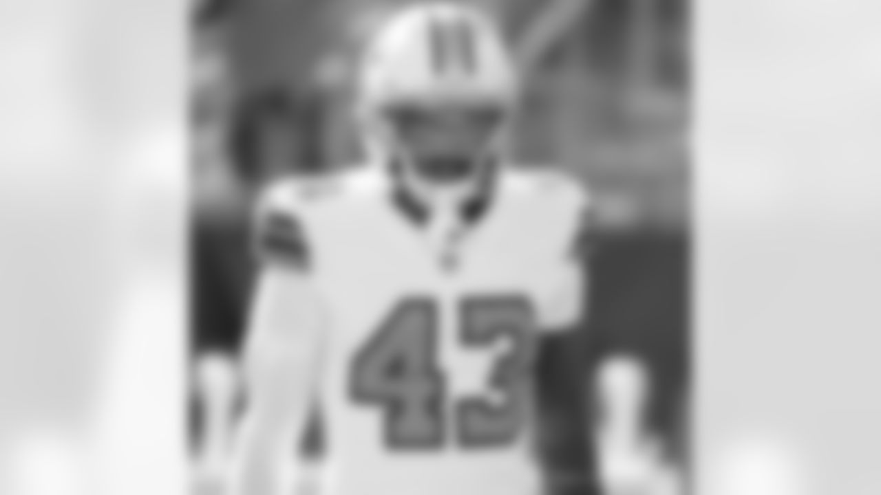 Check out the pregame photos from the New Orleans Saints game against the Carolina Panthers for Week 10 of the 2025 NFL season on Nov. 9, 2025 at Bank of America Stadium.