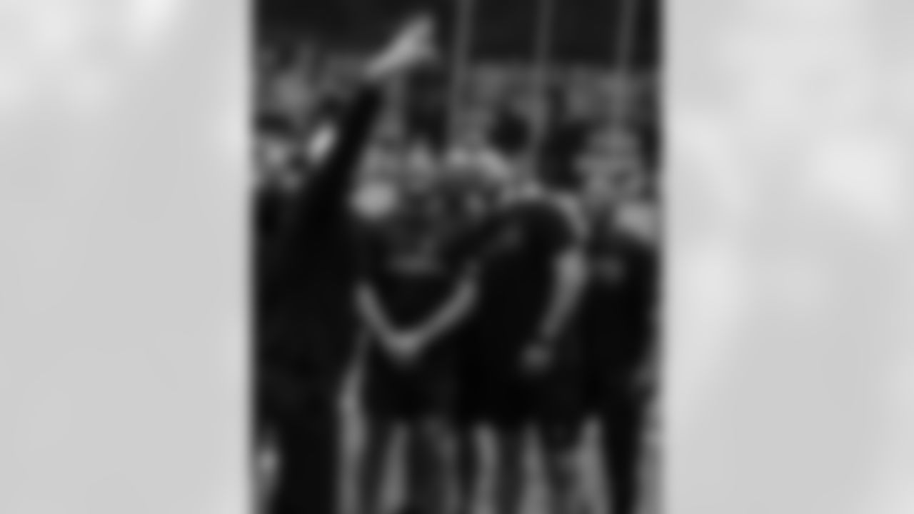 New Orleans Saints and Verizon hosted an MVP community workout with Saints legends Devery Henderson, Garrett Hartley, and Michael Lewis at the Ochsner Sports Performance Center on Wednesday, Nov. 19, 2025.