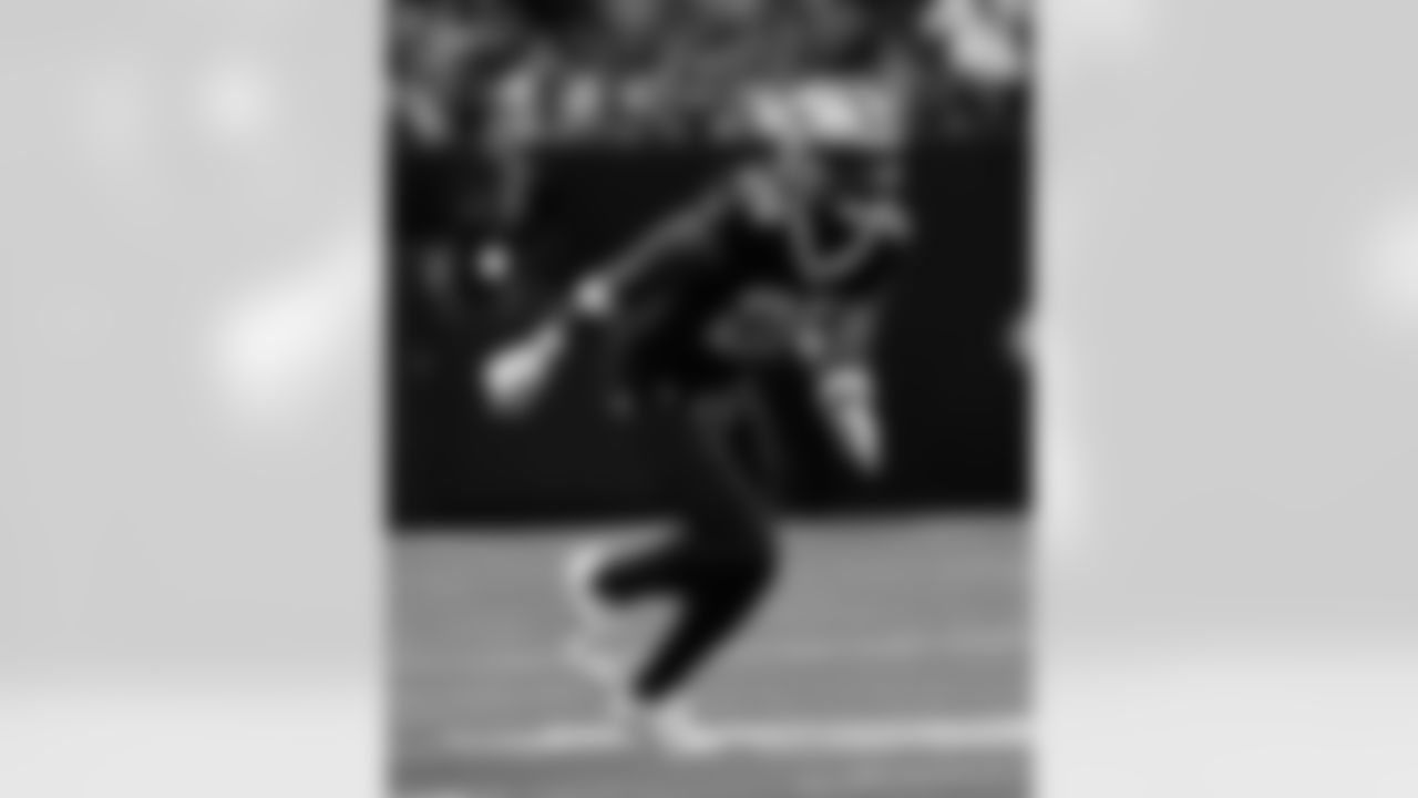 Check out the game action photos from the New Orleans Saints game against the New York Giants for Week 5 of the 2025 NFL season on Oct. 5, 2025 at Caesars Superdome.