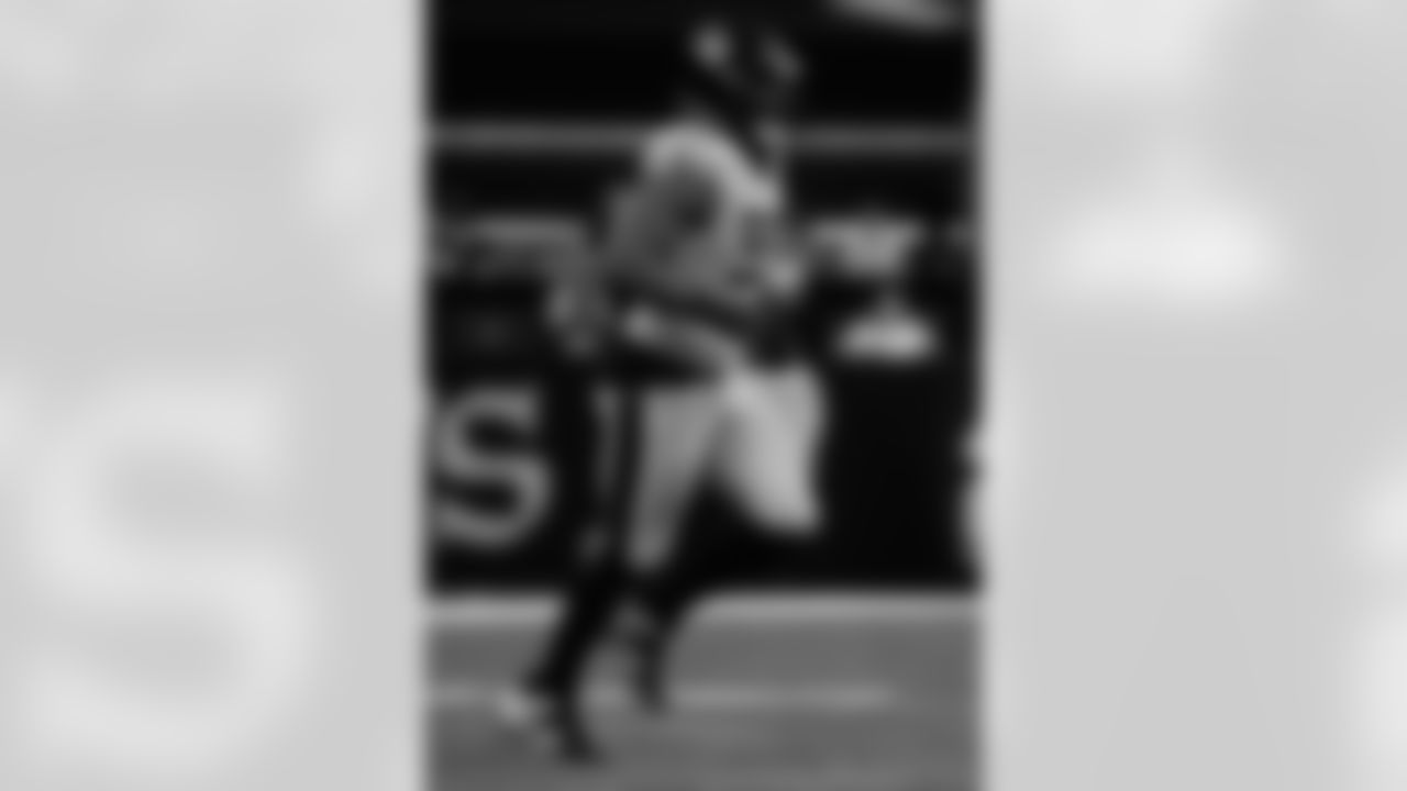 Check out the game action photos from the New Orleans Saints game against the New York Jets for Week 16 of the 2025 NFL season on Dec. 21, 2025 at the Caesars Superdome.