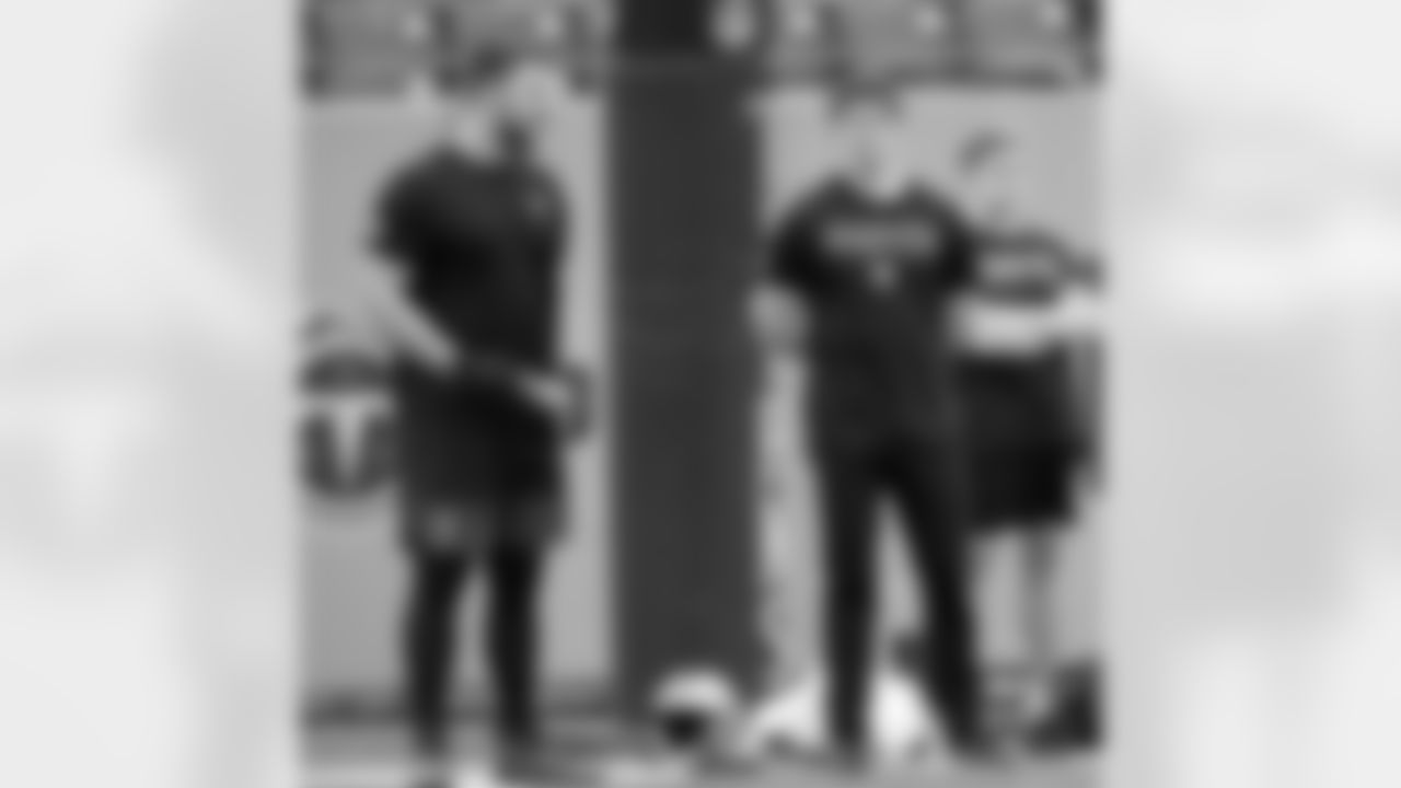 Check out the pregame photos from the New Orleans Saints game against the Tennessee Titans for Week 17 of the 2025 NFL season on Dec. 28, 2025 at Nissan Stadium.