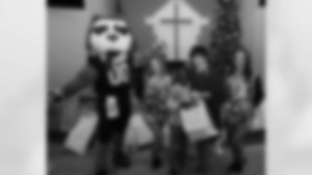 New Orleans Saints owner and Pelicans governor Gayle Benson showed her generosity around the Gulf South in December with several 2025 Month of Giving holiday visits with local organizations and families.