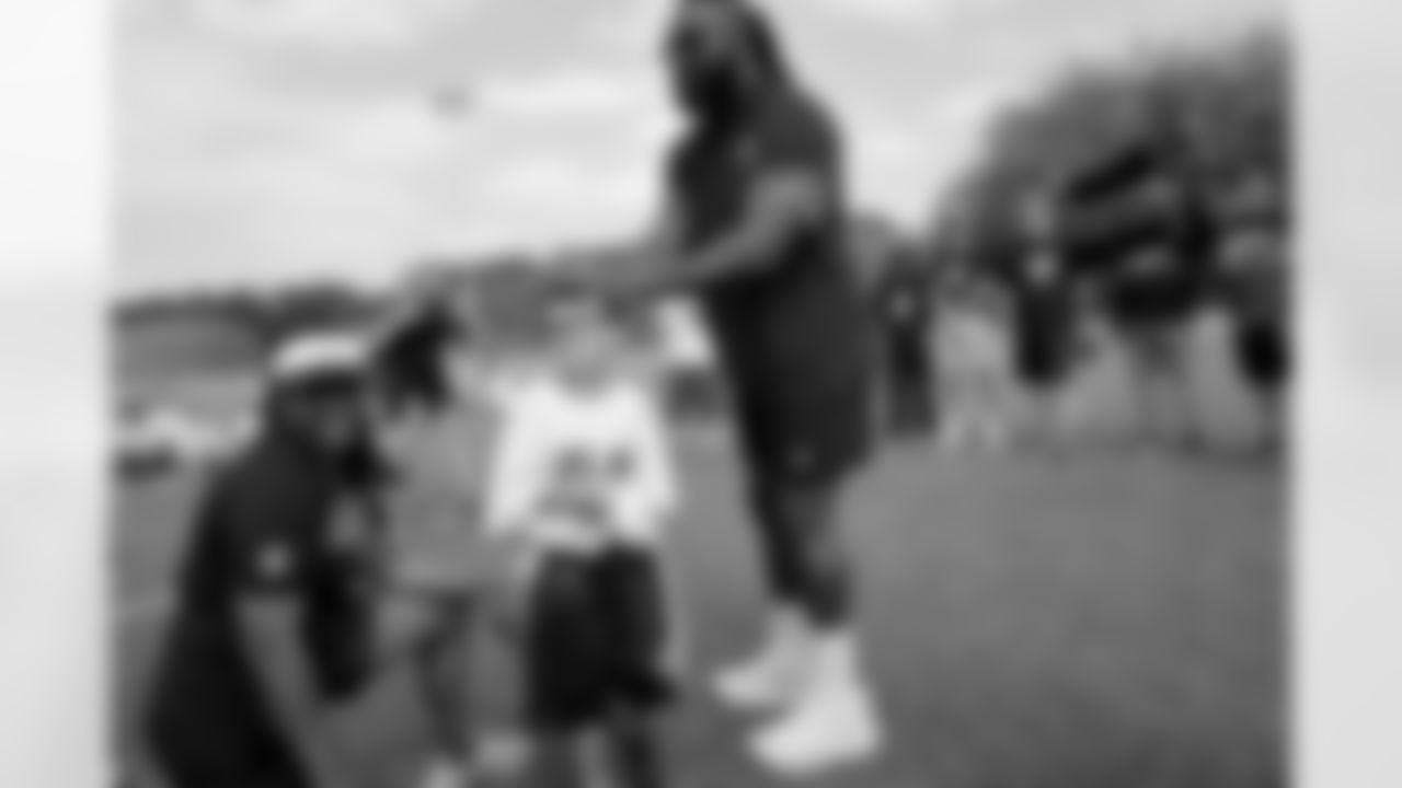 New Orleans Saints linebacker Demario Davis joined young athletes for a Play Football Experience and Flag Football clinic in Paris, France on Saturday, July 12, 2025.