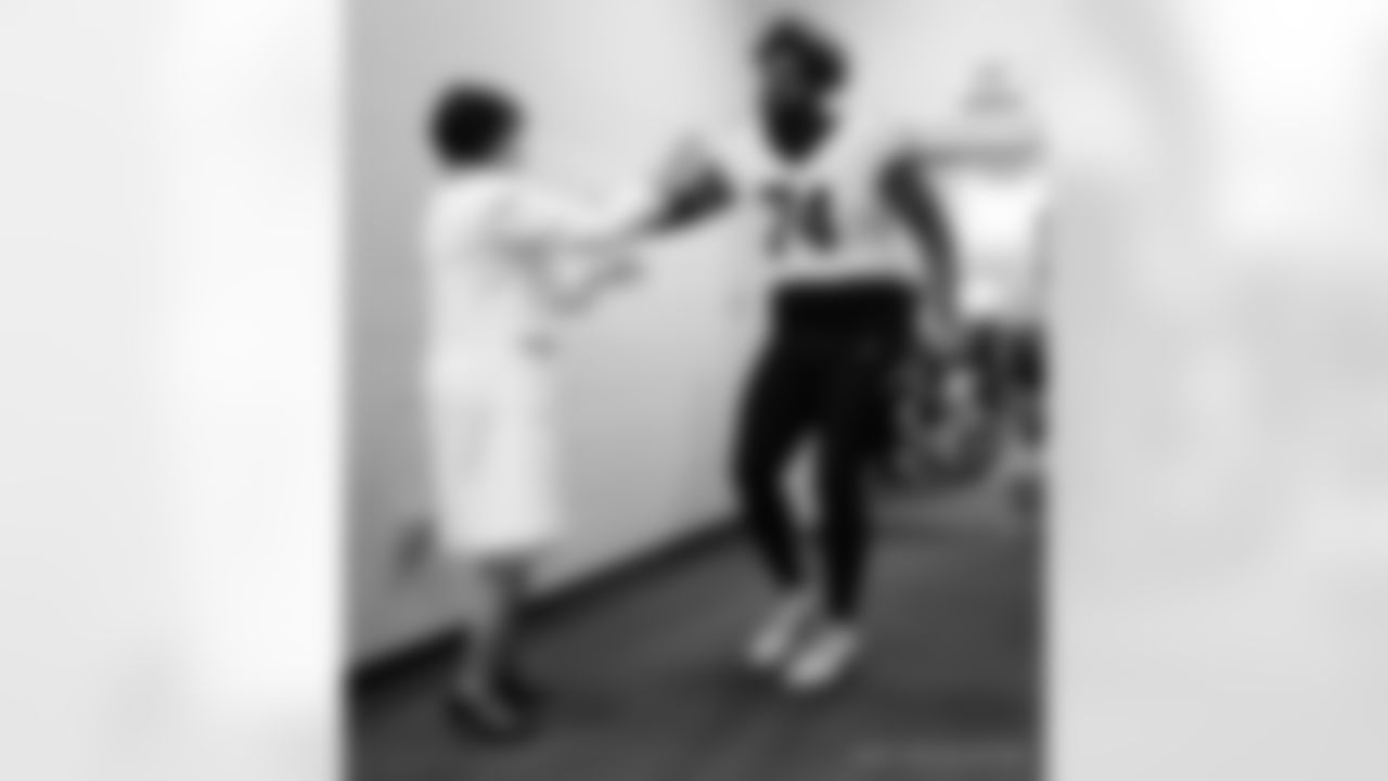 Head inside the New Orleans Saints locker room postgame after the Saints' win against the Tennessee Titans in Week 17 of the 2025 NFL season presented by Bud Light.