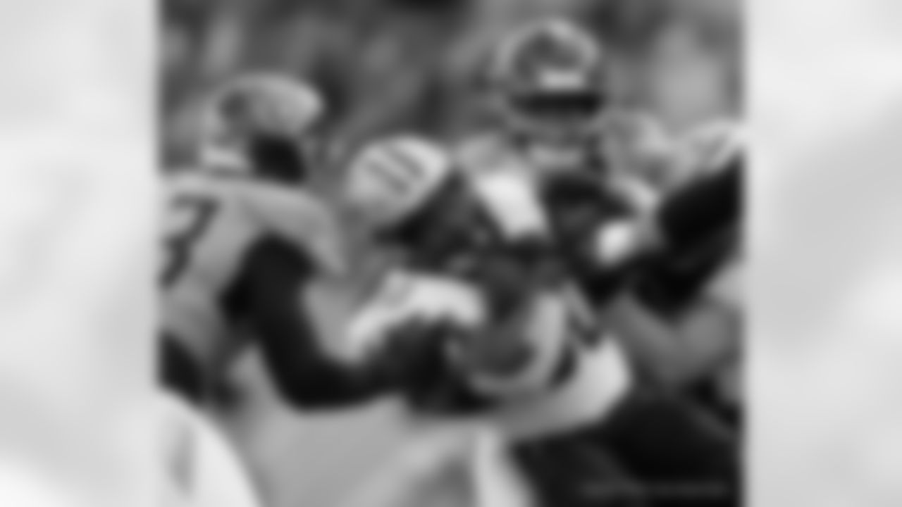 Check out the game action photos from the New Orleans Saints game against the Tennessee Titans for Week 17 of the 2025 NFL season on Dec. 28, 2025 at Nissan Stadium.