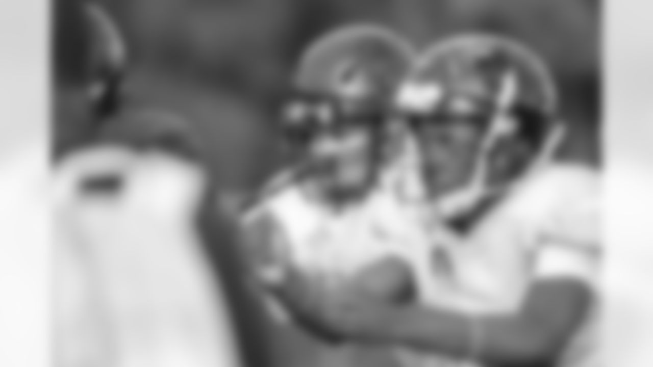 The New Orleans Saints honor Clifford Paul of Jeanerette High School our latest High School Coach of the Week. Clifford Paul is entering his 5th season as the head coach for the Jeanerette Tigers. This season the Tigers have improved on the momentum from last year, and are currently 8-2 having just beat St. John 36-2. This win helped Coach Paul and the Tigers to secure the #5 ranked position in Division IV Non-Select and will be facing #28 West St. John in the first round.