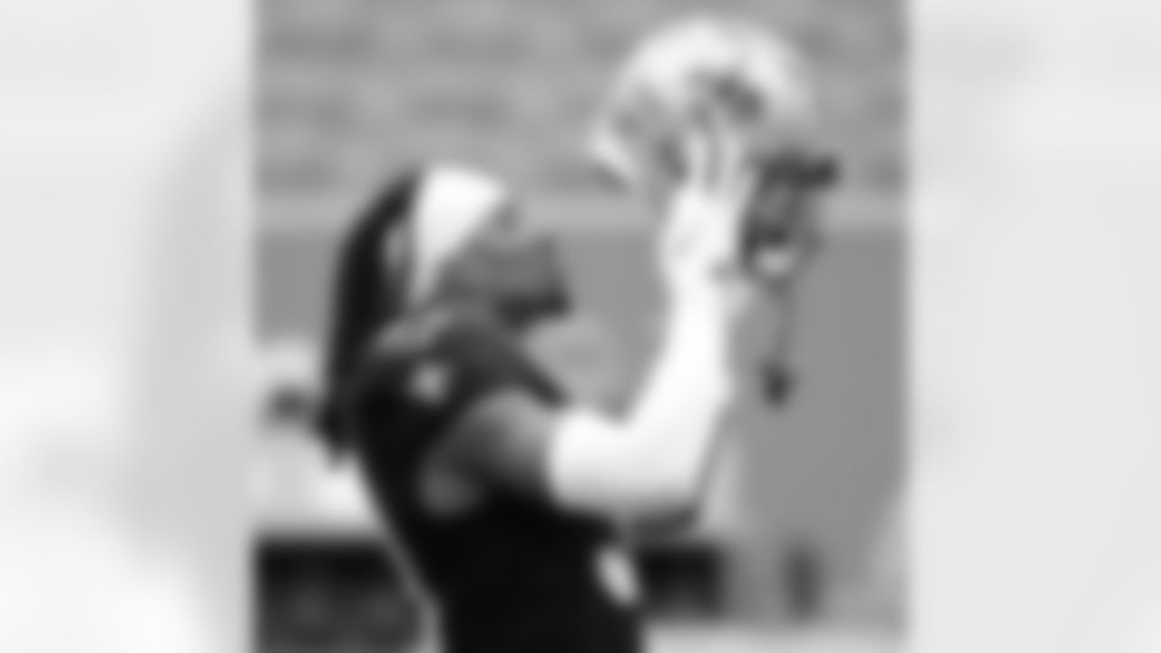 Check out the pregame photos from the New Orleans Saints game against the Miami Dolphins for Week 13 of the 2025 NFL season on Nov. 30, 2025 at Hard Rock Stadium.