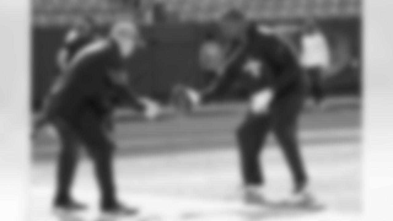 Check out the pregame photos from the New Orleans Saints game against the Carolina Panthers for Week 10 of the 2025 NFL season on Nov. 9, 2025 at Bank of America Stadium.