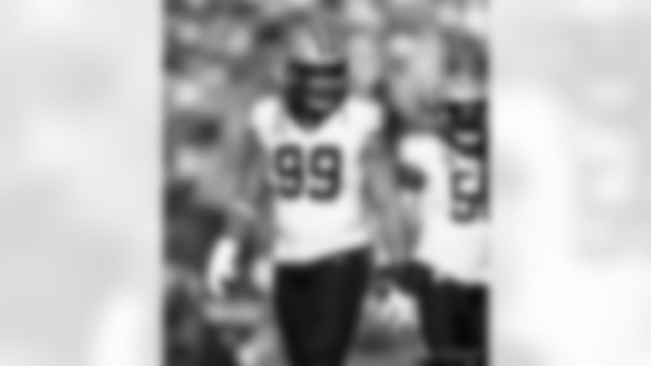 DE Chase Young (99) in action during the New Orleans Saints game against the Tampa Bay Buccaneers for Week 18 of the 2024 NFL Season on Jan. 5, 2025 at Raymond James Stadium.