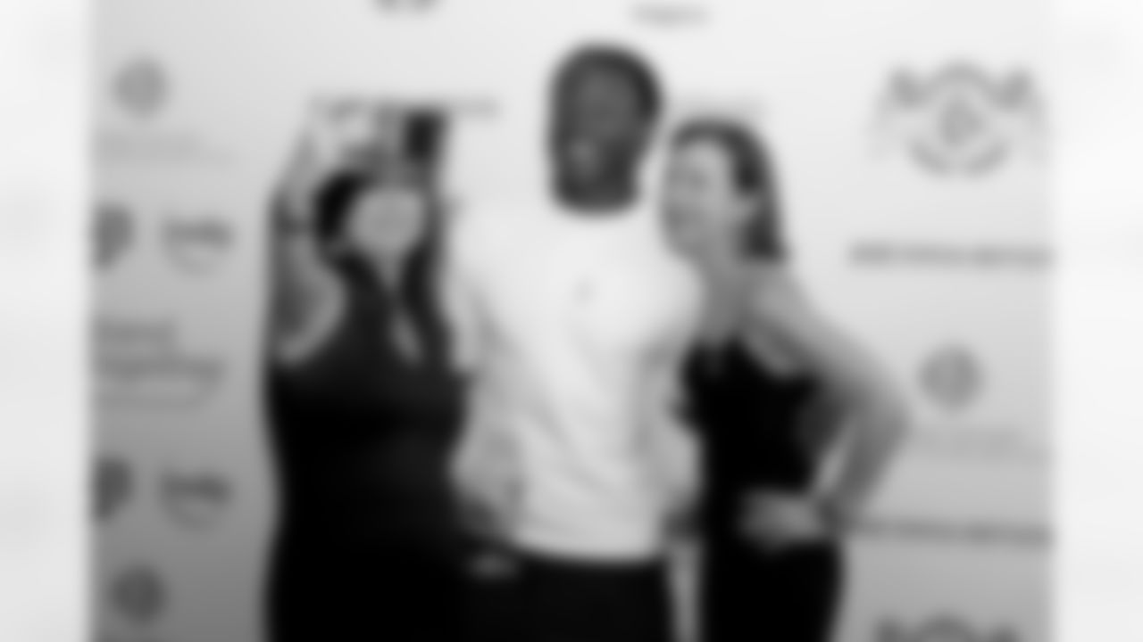 Saints linebacker Demario Davis and his Devoted Dreamers Foundation held their second annual "Dining for Dreams" event on Monday, October 13, 2025. Davis and his teammates served dinner to patrons to celebrate community, connection, and giving back.