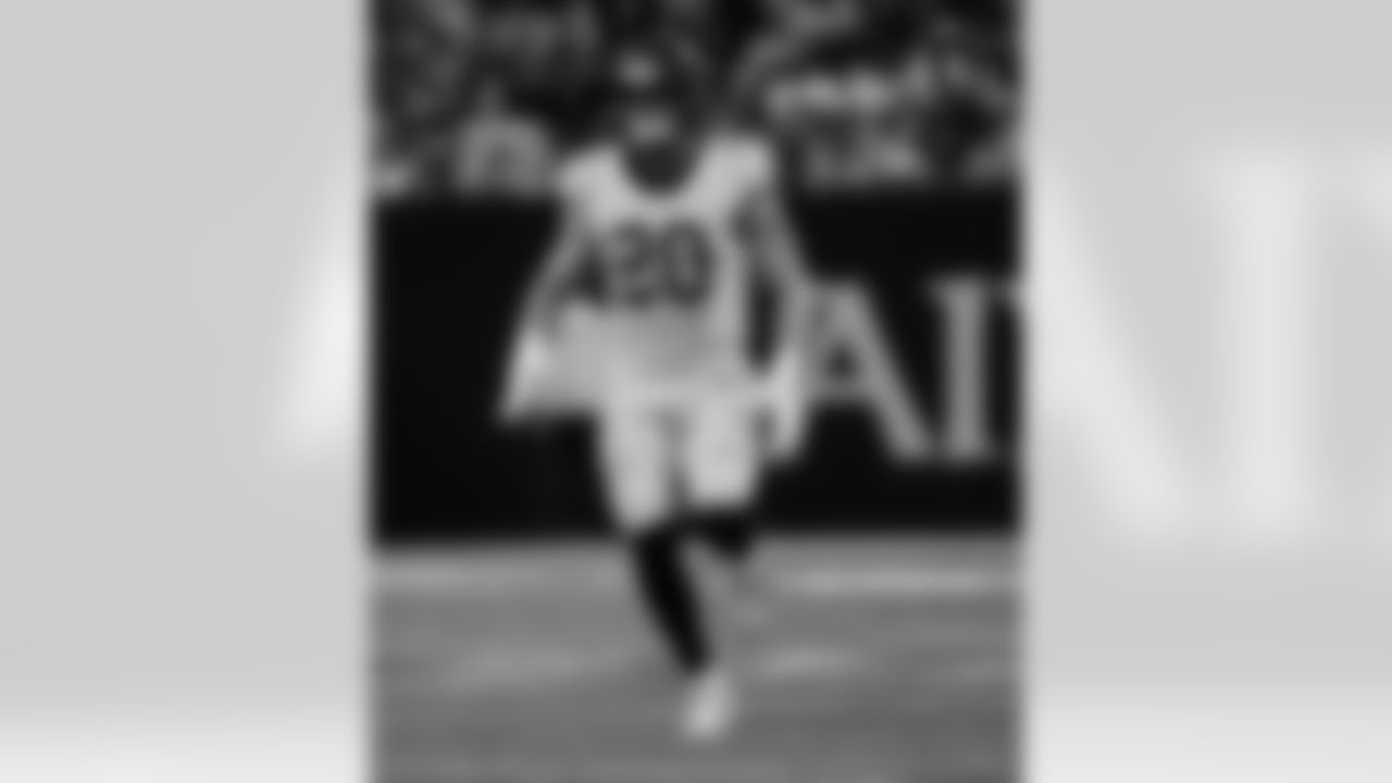 Check out the best photos of the New Orleans defense in their game against the New York Jets for Week 16 of the 2025 NFL season on Dec. 21, 2025, at Caesars Superdome.