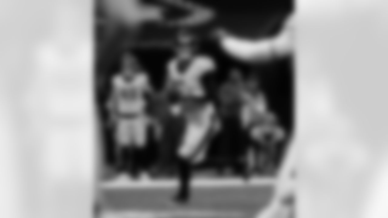 Check out the game action photos from the New Orleans Saints game against the New York Jets for Week 16 of the 2025 NFL season on Dec. 21, 2025 at the Caesars Superdome.