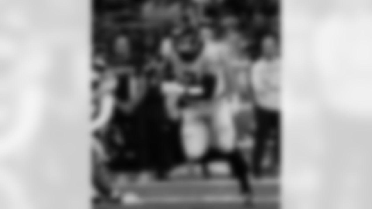 Check out the game action photos from the New Orleans Saints game against the New York Jets for Week 16 of the 2025 NFL season on Dec. 21, 2025 at the Caesars Superdome.