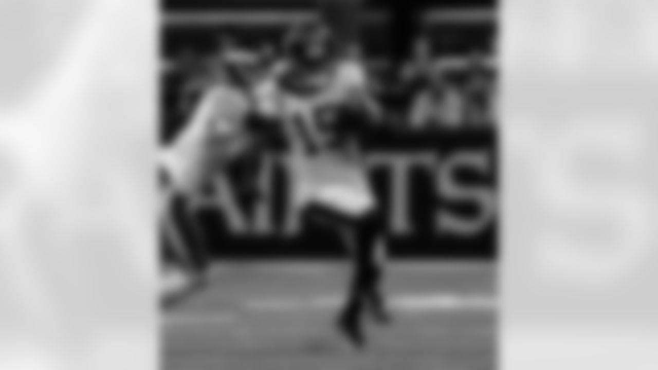 Check out the game action photos from the New Orleans Saints game against the New York Jets for Week 16 of the 2025 NFL season on Dec. 21, 2025 at the Caesars Superdome.