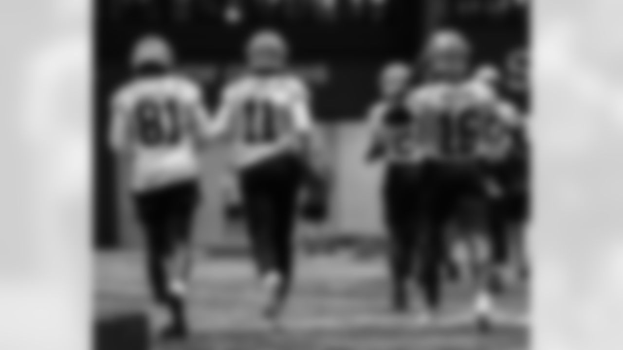 Check out photos of New Orleans Saints players participating in the team's 2025 OTA practices on May 20, 2025 at the Ochsner Sports Performance Center.