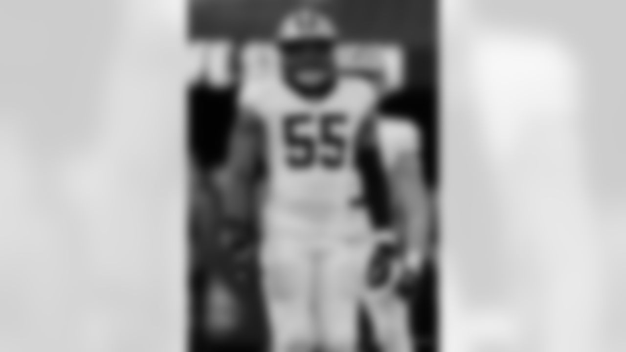 DE Isaiah Foskey (55) in action during the New Orleans Saints game against the New York Giants for Week 14 of the 2024 NFL Season on Dec. 8, 2024 at MetLife Stadium.