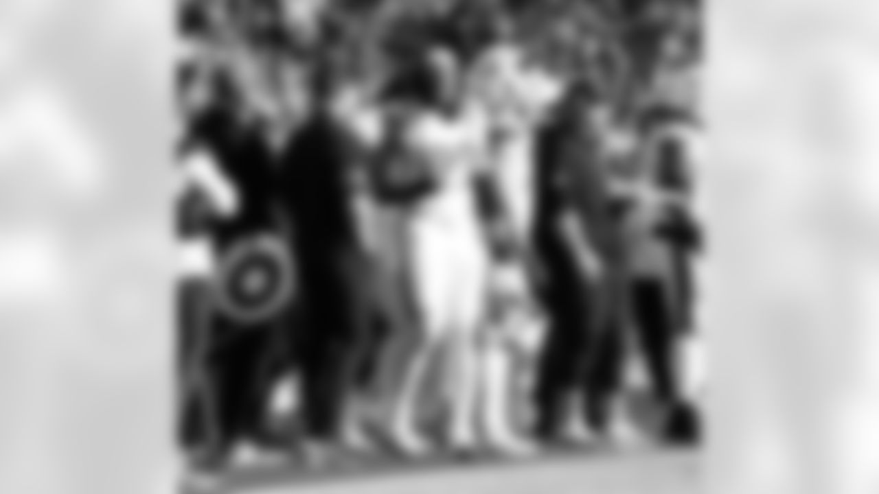 Check out the game action photos from the New Orleans Saints game against the Carolina Panthers for Week 10 of the 2025 NFL season on Nov. 9, 2025 at Bank of America Stadium.