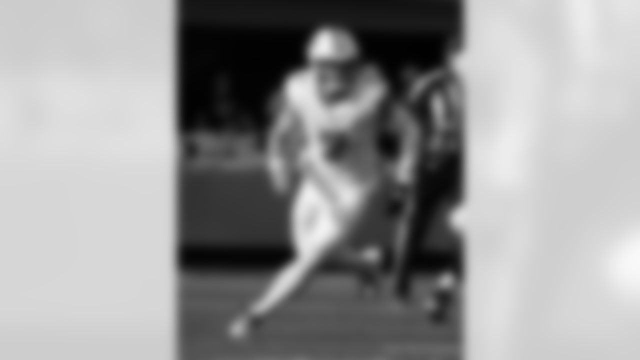 Check out the game action photos from the New Orleans Saints game against the Carolina Panthers for Week 10 of the 2025 NFL season on Nov. 9, 2025 at Bank of America Stadium.