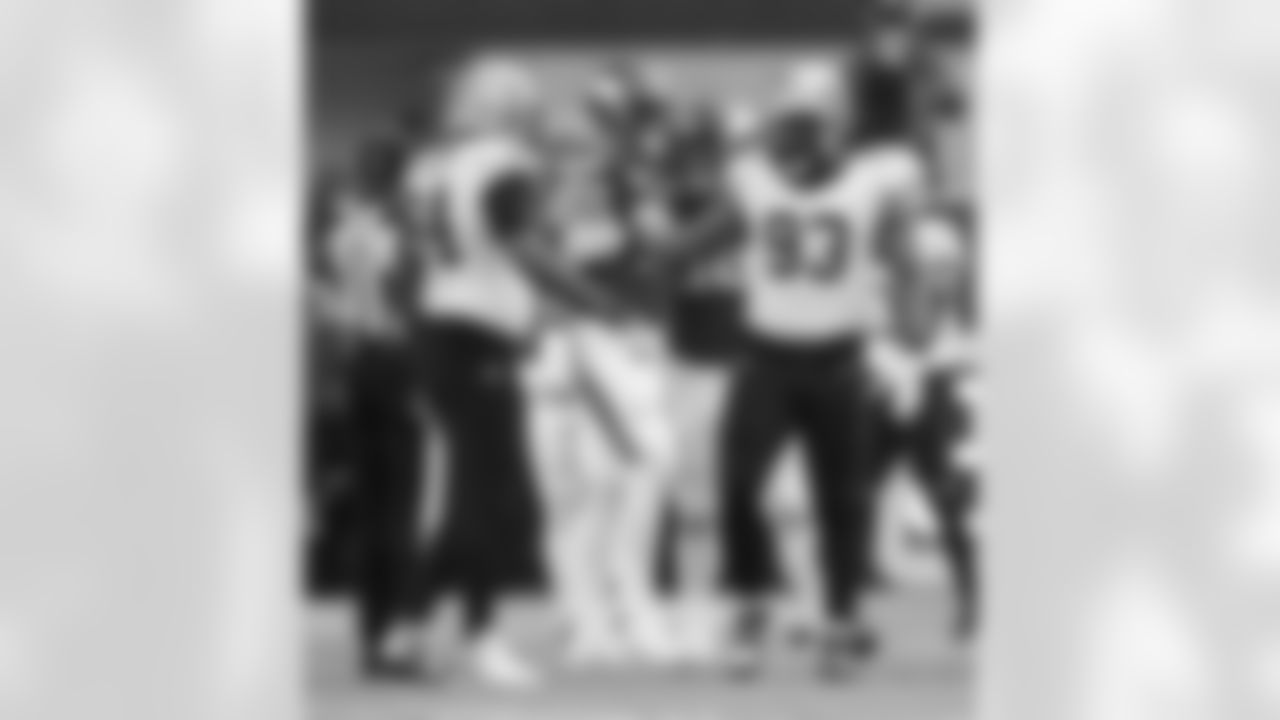 Check out the game action shots from the New Orleans Saints game against the Minnesota Vikings in Week 10 of the 2023 NFL season.