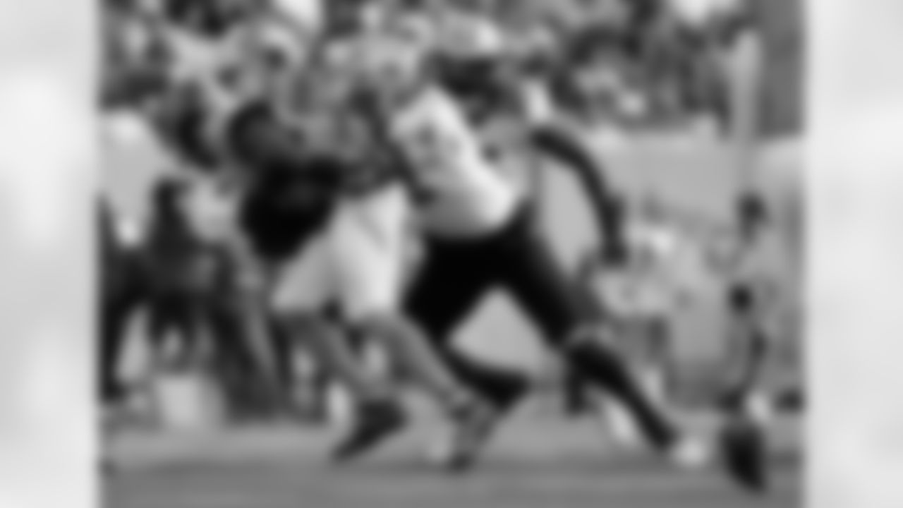 Check out the best photos of the New Orleans defense in their game against the Tennessee Titans for Week 17 of the 2025 NFL season on Dec. 28, 2025 at Nissan Stadium.