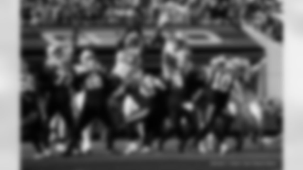 Check out the game action photos from the New Orleans Saints game against the Carolina Panthers for Week 10 of the 2025 NFL season on Nov. 9, 2025 at Bank of America Stadium.