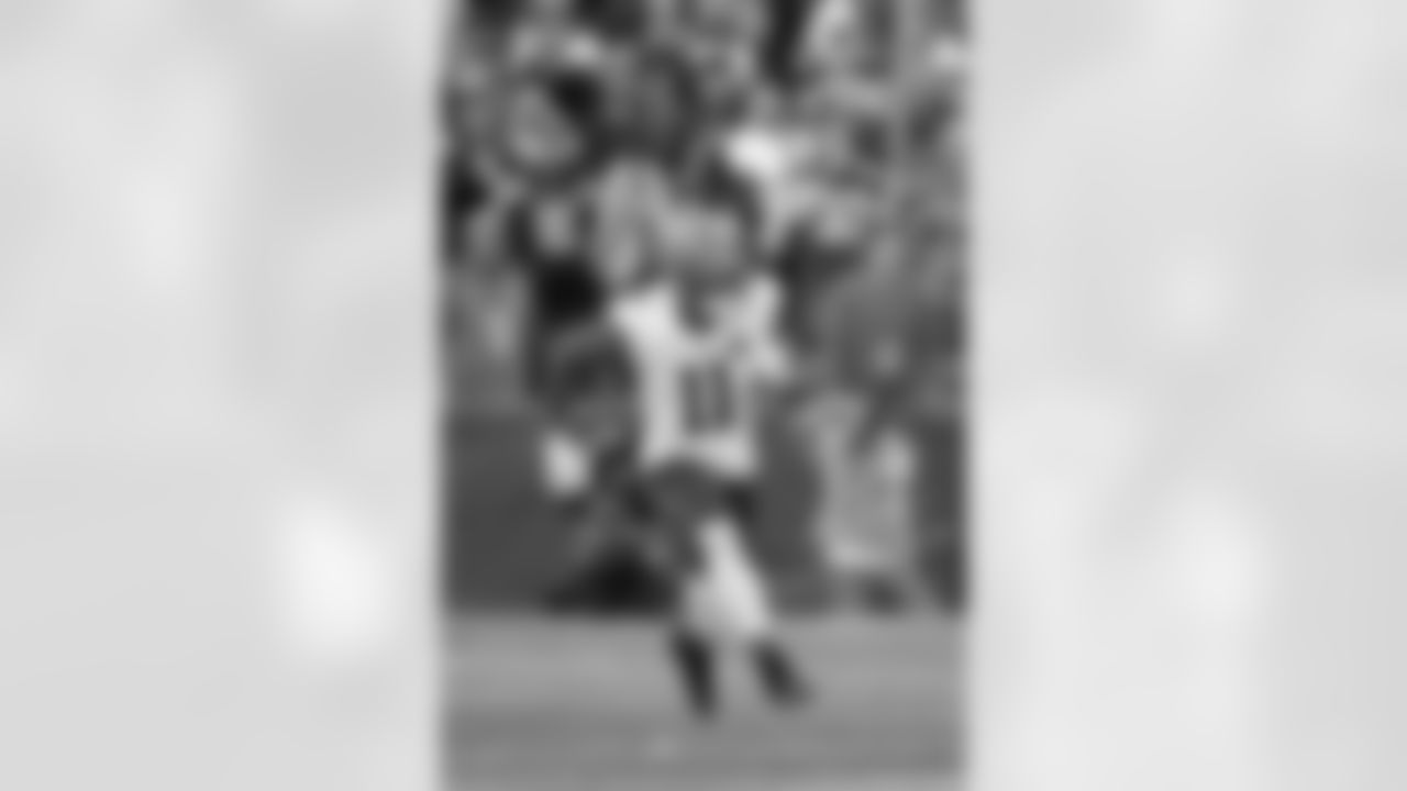 Cleveland Browns wide receiver Donovan Peoples-Jones (11) runs during an NFL football game against the Seattle Seahawks, Sunday, Oct. 29, 2023 in Seattle. The Seahawks won 24-20.