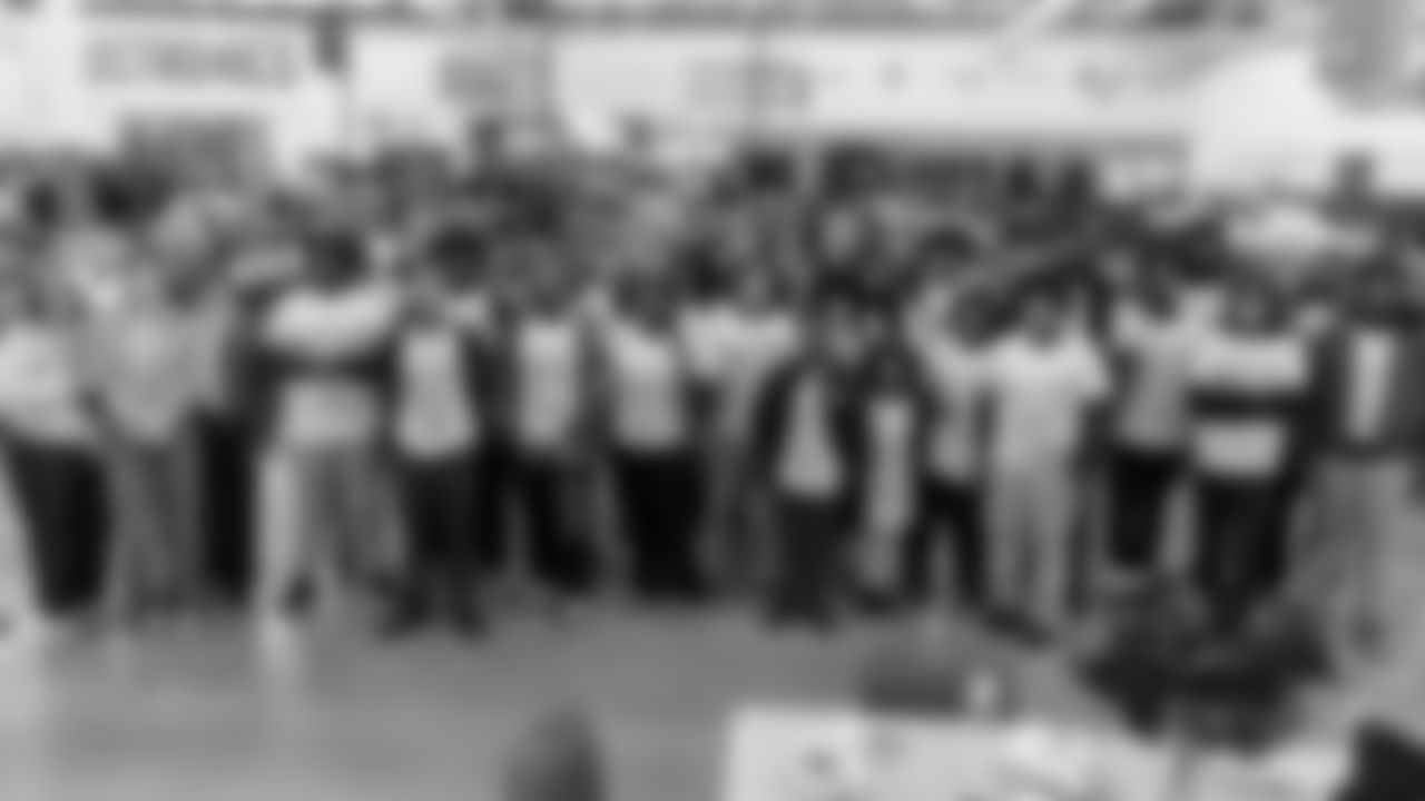 New Orleans Saints safety Justin Reid teamed up with Heroes of New Orleans for their annual holiday blitz shopping spree on Monday, Dec. 15, 2025.