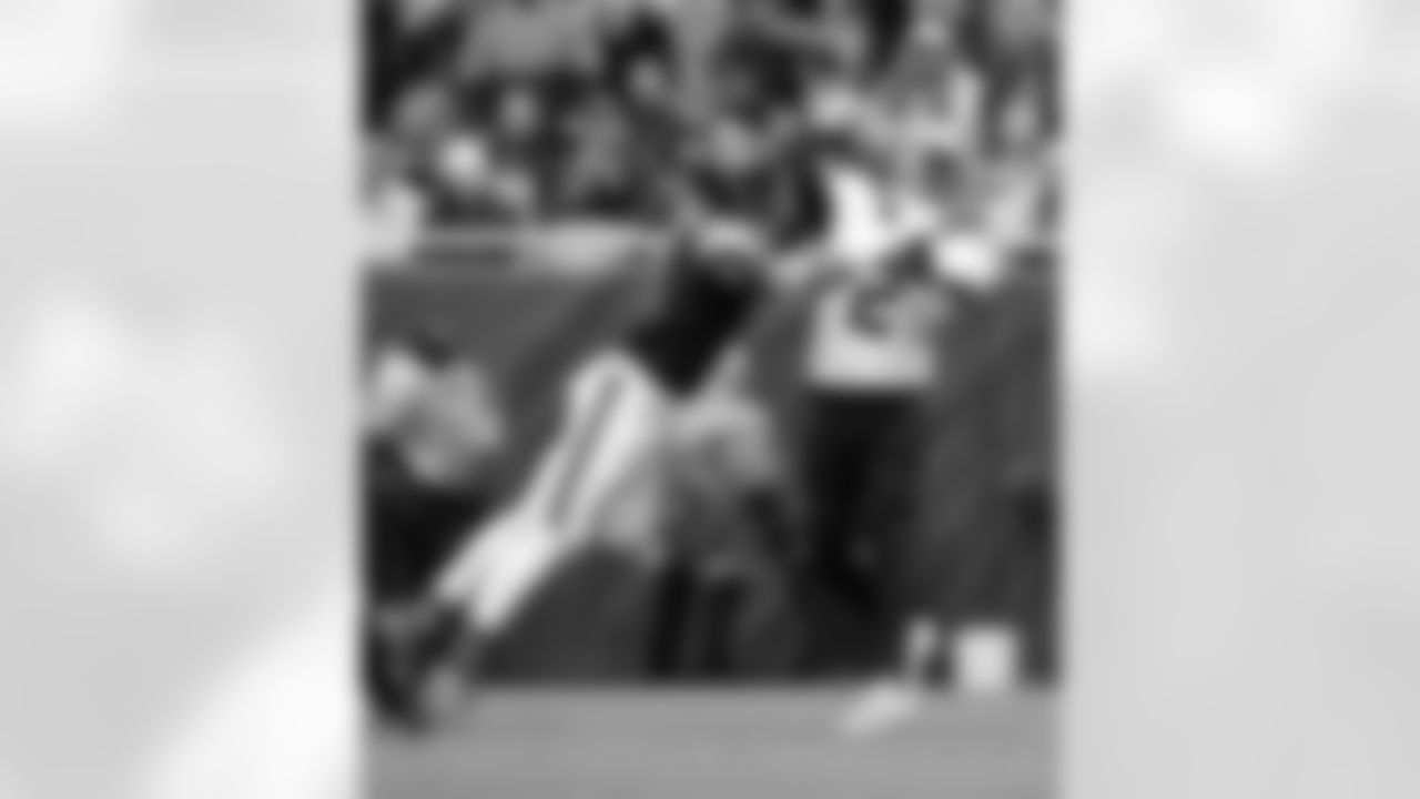 Check out the game action photos from the New Orleans Saints game against the Chicago Bears for Week 7 of the 2025 NFL season on Oct. 19, 2025 at Soldier Field.