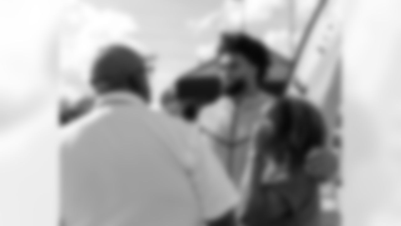 Chris Olave and The Olave Family Foundation volunteered with Lighthouse Nola and Second Harvest Food Bank for their Thanksgiving turkey drive through on Nov. 25, 2025.