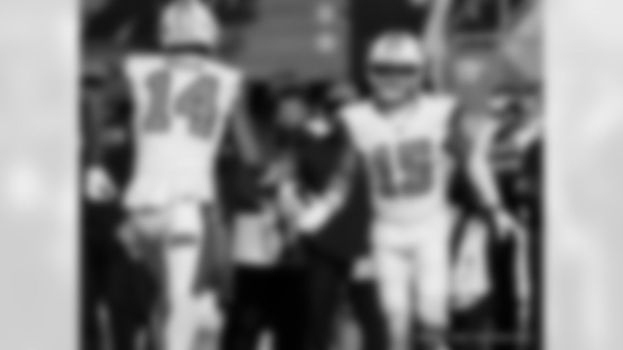 Check out the game action photos from the New Orleans Saints game against the Carolina Panthers for Week 10 of the 2025 NFL season on Nov. 9, 2025 at Bank of America Stadium.