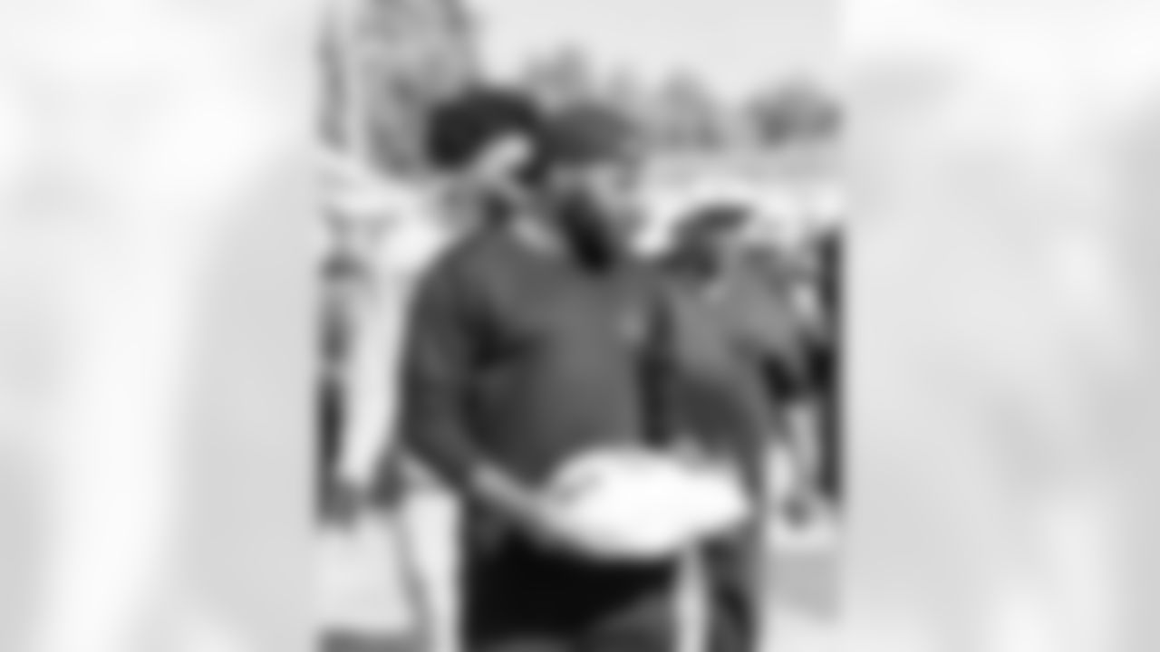 Chris Olave and The Olave Family Foundation volunteered with Lighthouse Nola and Second Harvest Food Bank for their Thanksgiving turkey drive through on Nov. 25, 2025.