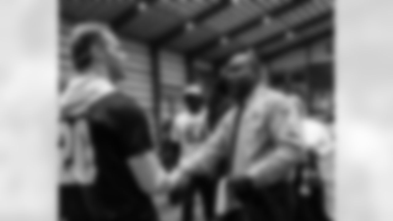 New Orleans Saints owner Gayle Benson honored four NOPD heroes during Saturday's walkthrough practice on January 3, 2026. Mrs. Benson, head coach Kellen Moore, and Saints players honored their response, service, and sacrifice during the Jan. 1 attacks on Bourbon Street.