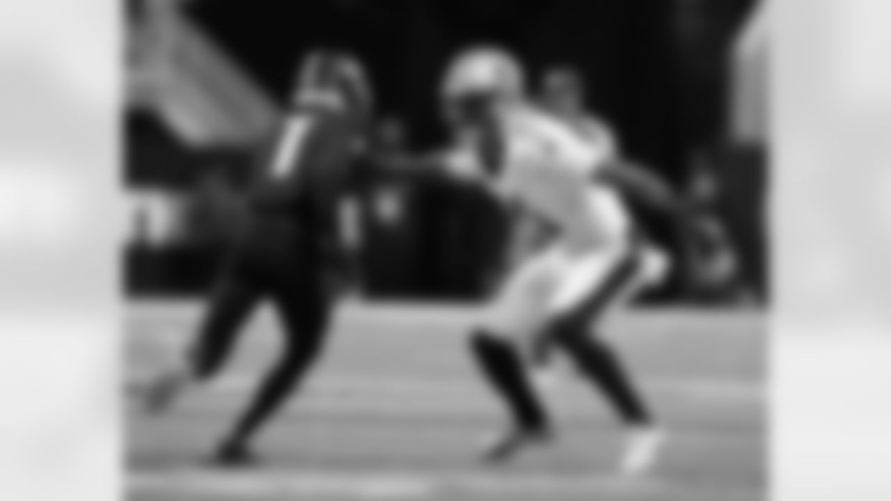 Check out the game action photos from the New Orleans Saints game against the Atlanta Falcons for Week 18 of the 2025 NFL season on Jan. 4, 2026 at Mercedes-Benz Stadium.