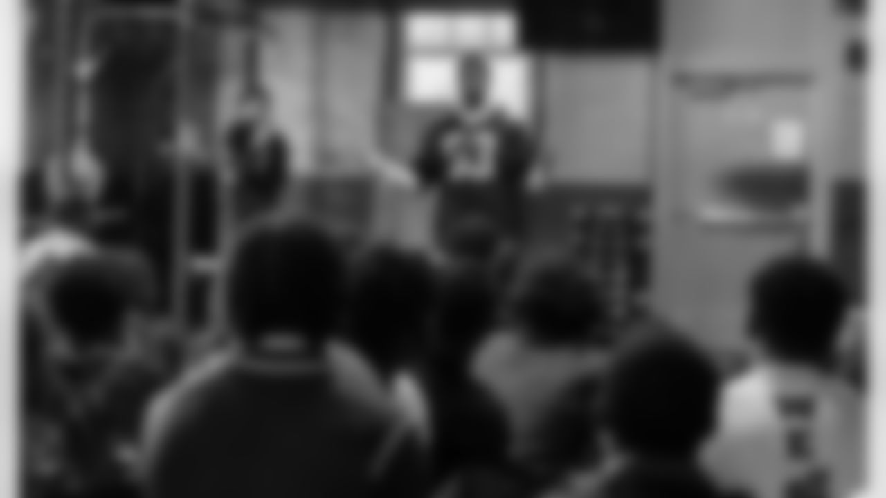 Saints tight end Juwan Johnson spoke to the football team at Warren Easton High School on Tuesday, Sept. 24, 2024, about having good character, leadership, nutrition and being the best version of yourself on and off field. Juwan also announced to team that the player who exemplifies that the most will be invited to the Saints My Cause My Cleats Game and will receive a custom pair of shoes courtesy of the Saints and Rouses Markets.