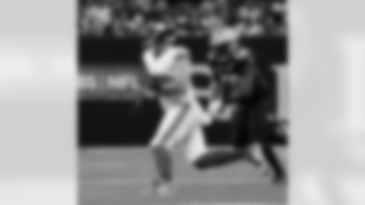 Check out the game action photos from the New Orleans Saints game against the New York Giants for Week 5 of the 2025 NFL season on Oct. 5, 2025 at Caesars Superdome.
