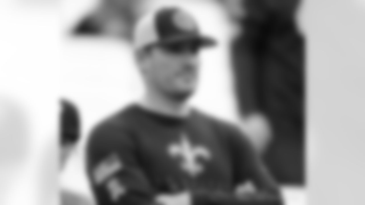 Check out the fan photos from the New Orleans Saints game against the Tennessee Titans for Week 17 of the 2025 NFL season on Dec. 28, 2025 at Nissan Stadium.