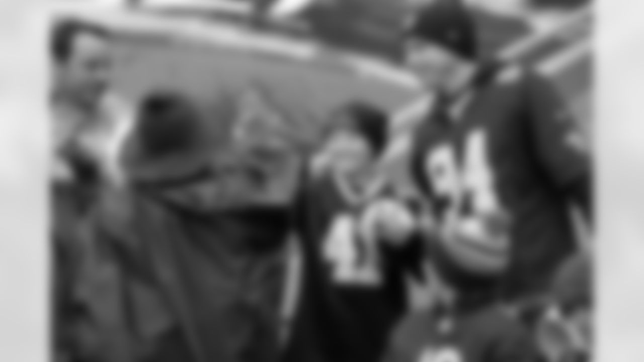 Check out the fan photos from the New Orleans Saints game against the Chicago Bears for Week 7 of the 2025 NFL season on Oct. 19, 2025 at Soldier Field.