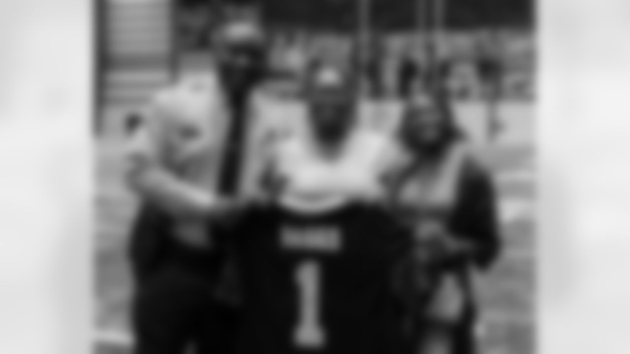 New Orleans Saints owner Gayle Benson honored four NOPD heroes during Saturday's walkthrough practice on January 3, 2026. Mrs. Benson, head coach Kellen Moore, and Saints players honored their response, service, and sacrifice during the Jan. 1 attacks on Bourbon Street.