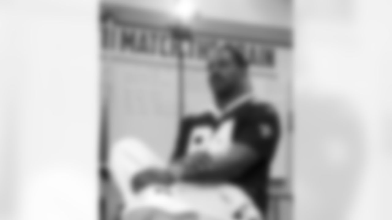 New Orleans Saints defensive end Cameron Jordan partnered with GENYOUth to help tackle youth food insecurity in Louisiana at Ben Franklin High School on Tuesday, Oct. 29, 2024.