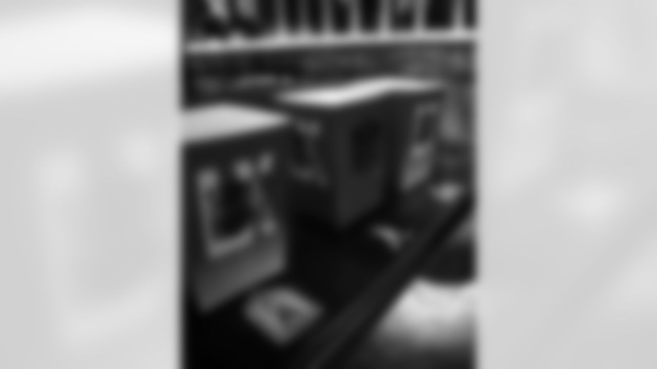 The NFL hosted a Super Bowl LX watch party at Casino Mistinguett in Paris on Sunday, February 8, 2026, featuring a Saints-branded corner with gift bags including Saints hats. Additionally, the French Quarter podcast organized a watch party for American football fans in Paris.