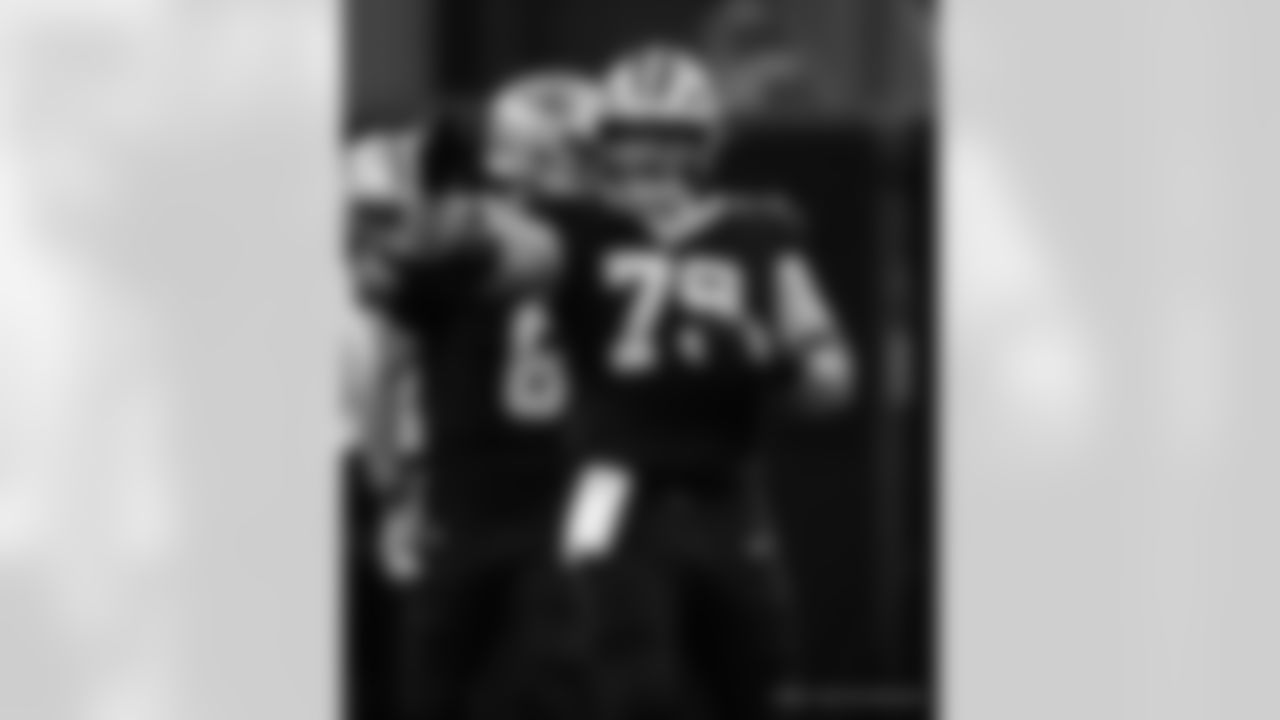 Check out the game action photos from the New Orleans Saints game against the Carolina Panthers for Week 15 of the 2025 NFL season on Dec. 14, 2025 at the Caesars Superdome.