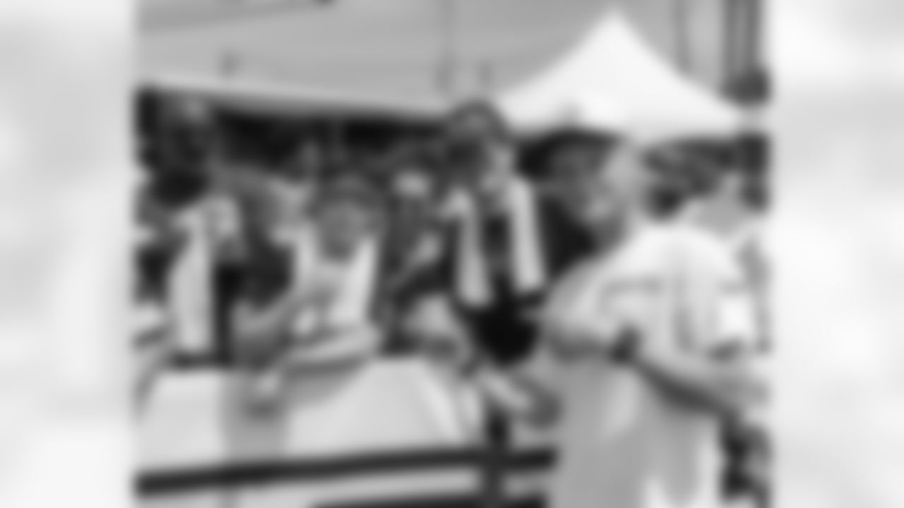 New Orleans Saints players greeted fans and signed autographs during Day 7 of 2025 Saints Training Camp presented by Rouses Markets at the Ochsner Sports Performance Center on Wednesday, June 30.