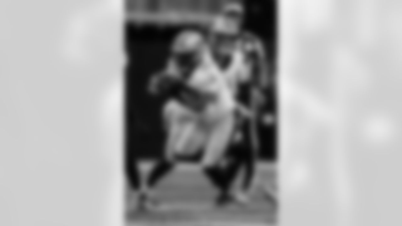 Check out the game action photos from the New Orleans Saints game against the Atlanta Falcons for Week 18 of the 2025 NFL season on Jan. 4, 2026 at Mercedes-Benz Stadium.