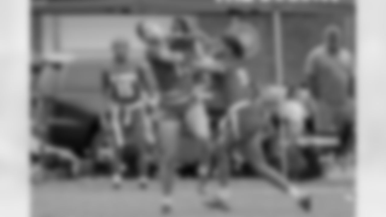 Check out the best action shots from the championship weekend as Mississippi Flag Football teams competed on Saturday, May 10 as part of the 2025 Saints Girls High School Flag Football season.