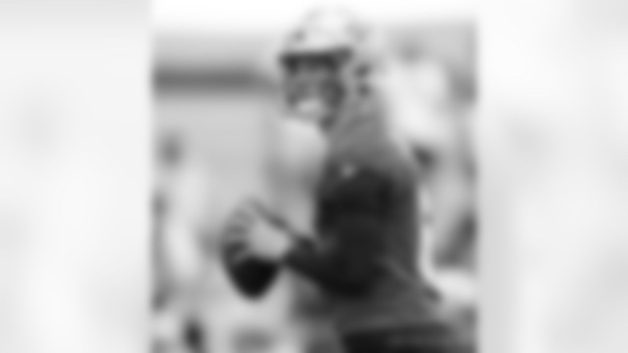 New Orleans Saints players participate in Day 1 of 2025 Saints Minicamp at the Ochsner Sports Performance Center on Tuesday, June 10, 2025.