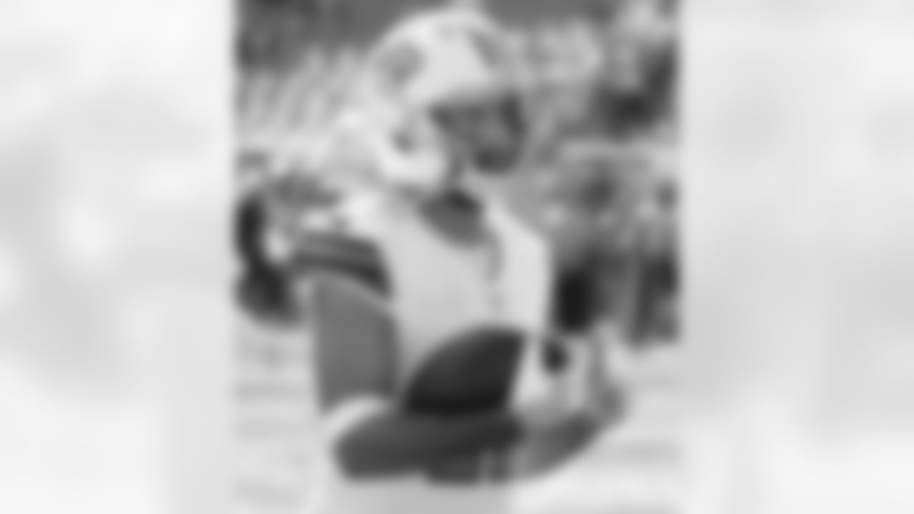 Check out the pregame photos from the New Orleans Saints game against the Carolina Panthers for Week 10 of the 2025 NFL season on Nov. 9, 2025 at Bank of America Stadium.